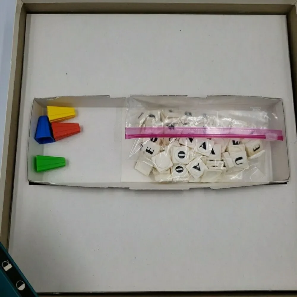Last Word Vintage Board Game from Makers of Upwords Milton Bradley 1985 Complete